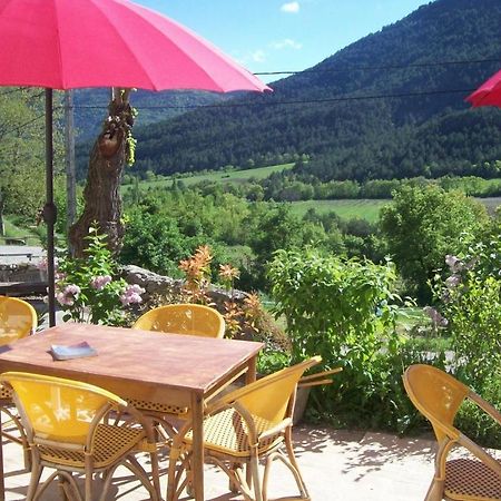 Le Vin De L'Ete Bed & Breakfast Ponet-et-Saint-Auban Bagian luar foto
