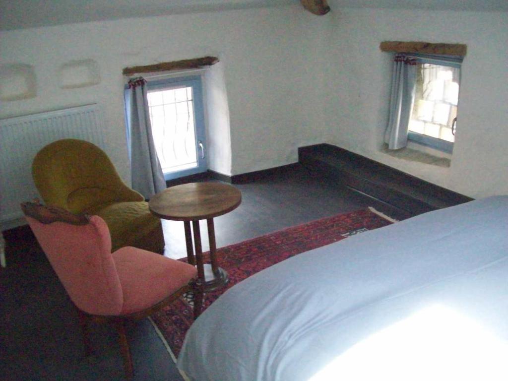 Le Vin De L'Ete Bed & Breakfast Ponet-et-Saint-Auban Ruang foto